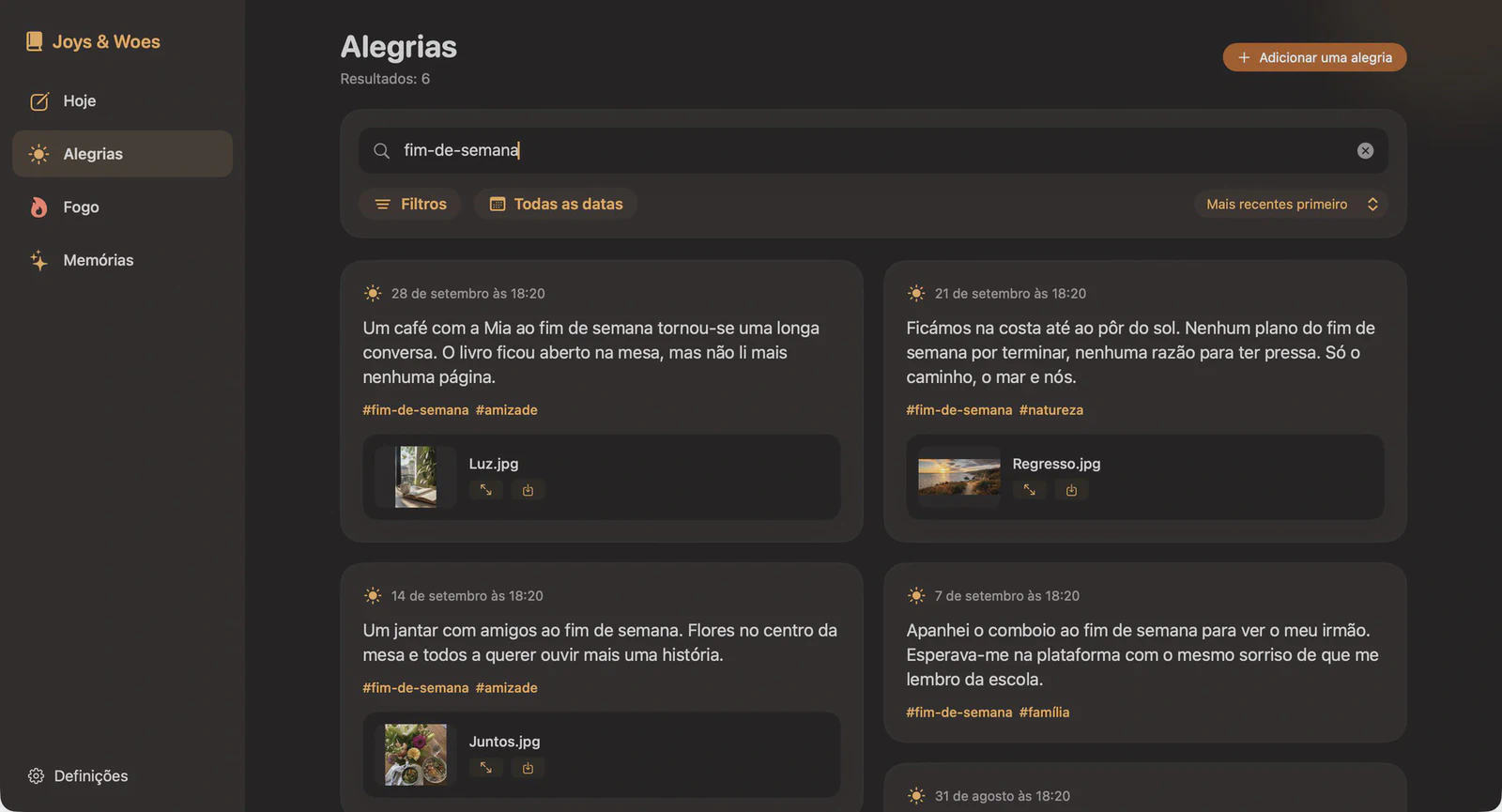 Alegrias e pesares no Mac, com uma barra lateral e duas colunas de registos de momentos felizes